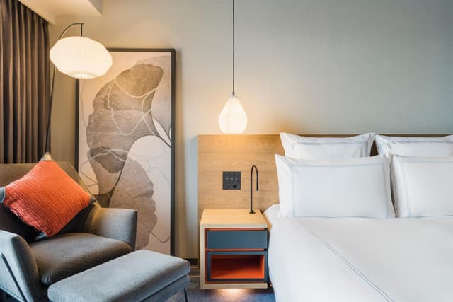 Swiss Select Queen Room · photo 1