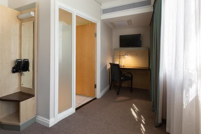 Standard Room · photo 6