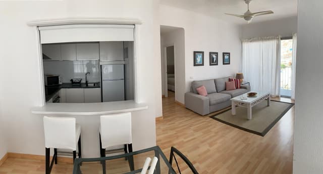 One-Bedroom Apartment - Penthouse · photo 8