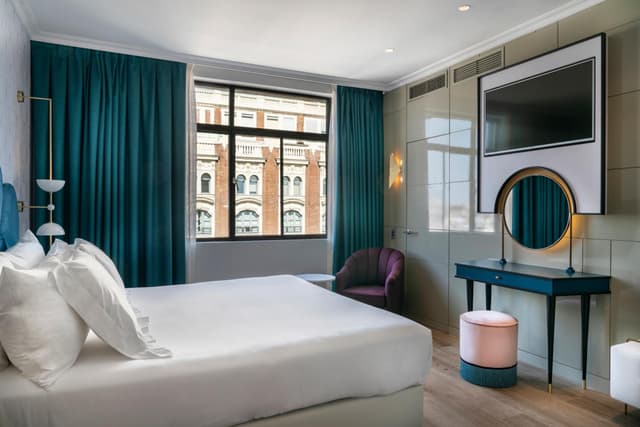 Vincci Room with Gran Via Views · photo 5
