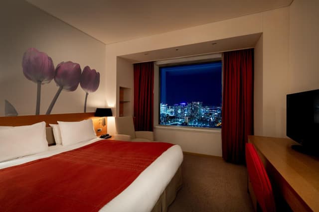 Queen Room - Non Smoking - Above 27th floor · photo 5
