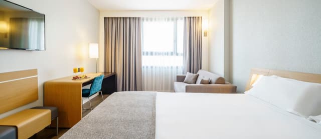 Standard Double or Twin Room · photo 5