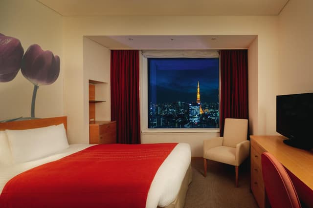 Twin Room Tokyo Tower Side - Non Smoking - Above 26th floor · photo 1