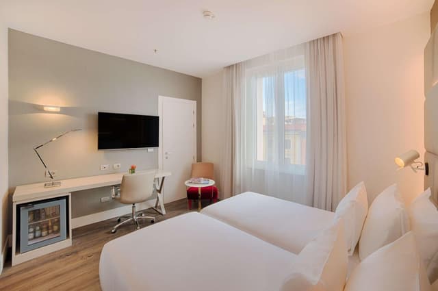 Superior Double or Twin Room · photo 2