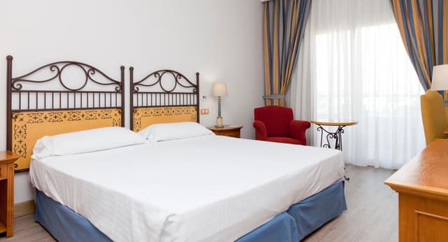 Double or Twin Room · photo 2