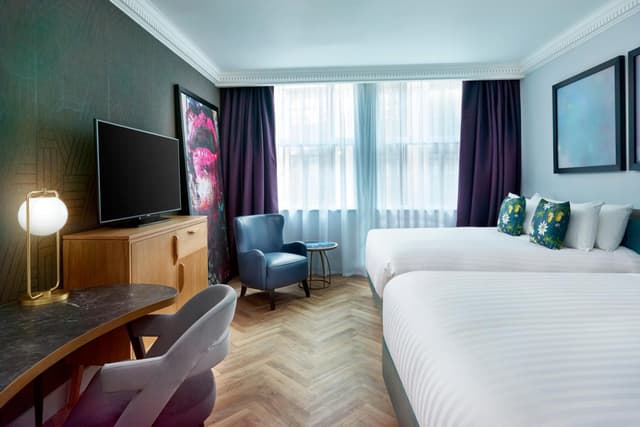 Executive King Room with 2 King Beds · photo 2