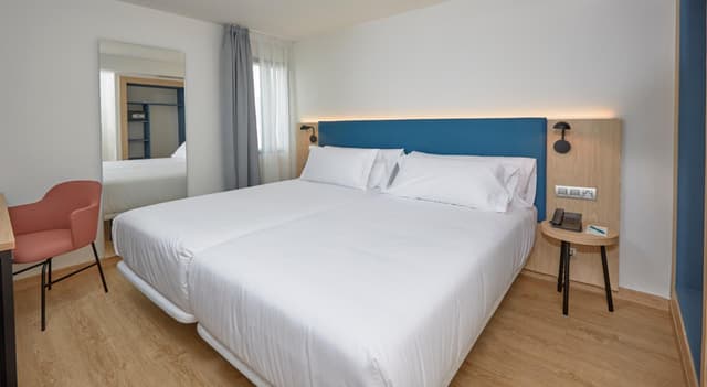 Habitación Doble Estándar o con Dos Camas Individuales. · foto 6