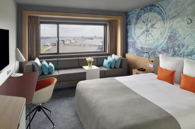 Superior King Room · photo 3