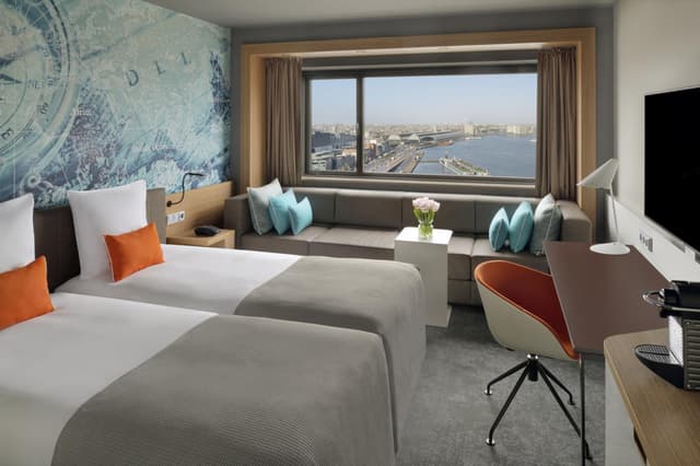 Superior Twin Room with View · photo 1