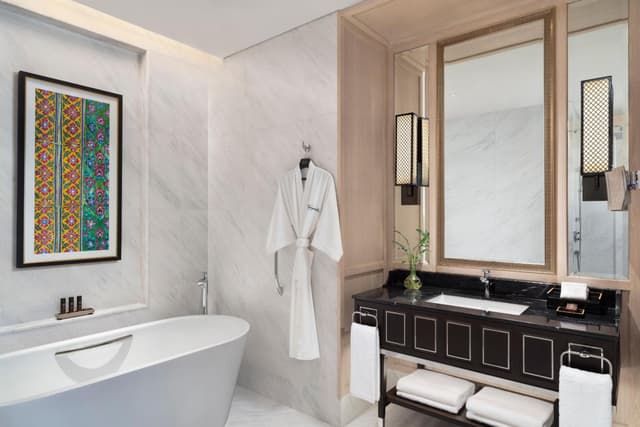 Grand Premier Twin Room with Balcony · photo 4