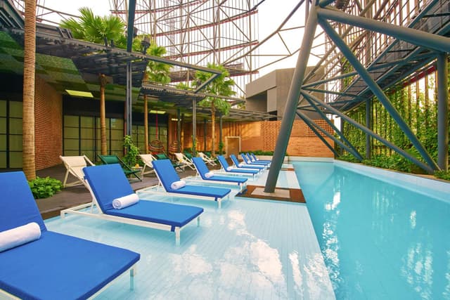 Club Room · photo 4