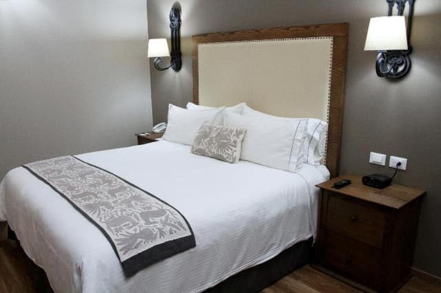 Standard King Room · photo 2