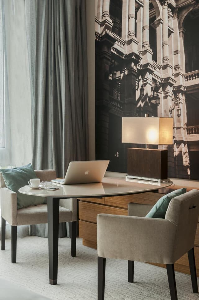 Deluxe King Room · photo 3