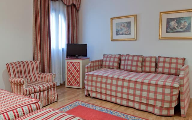 Double or Twin Room with Extra Bed · photo 3