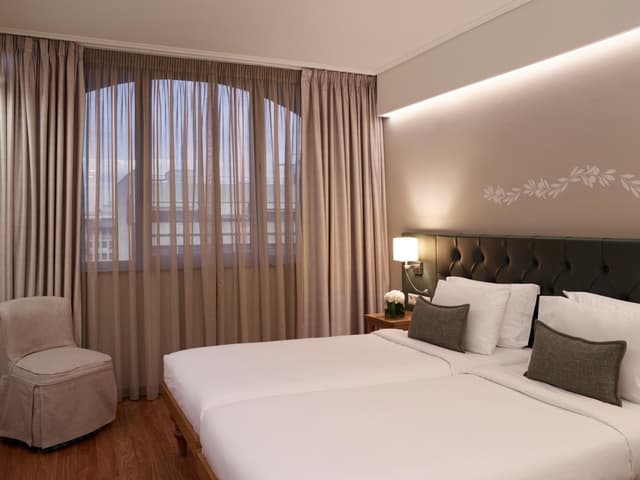 Superior Room Atrium View · photo 2