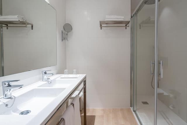Double Room with Side Sea View · photo 5