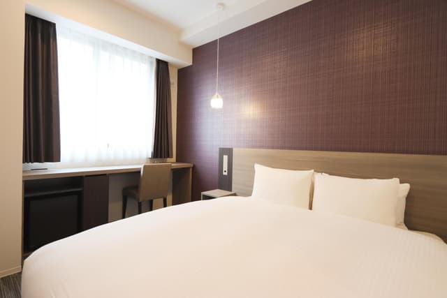 Queen Room · photo 1