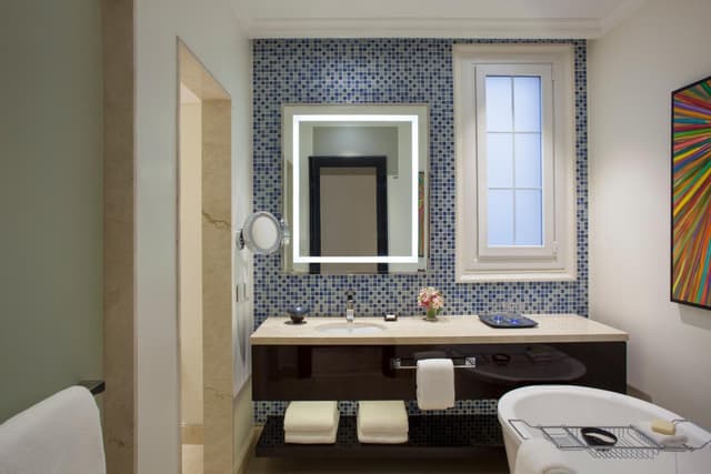 King Room with City View · photo 4