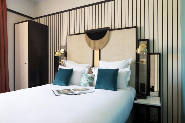 Classic Double Room - Non-Smoking · photo 6