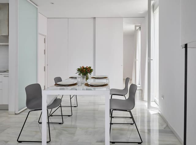 Apartment Suite · photo 8