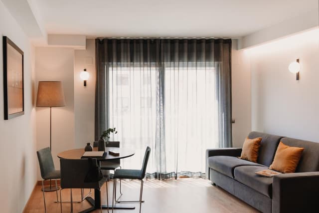 Loft Apartment with Balcony · photo 7