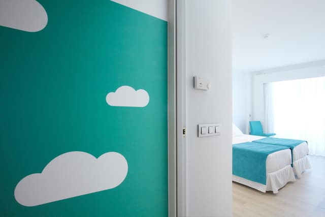 Double Room with Side Sea View · photo 1