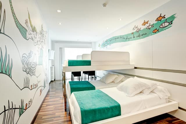 Habitación Cuádruple con Vista al Mar · foto 4