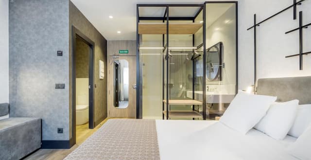 Single Room · photo 3