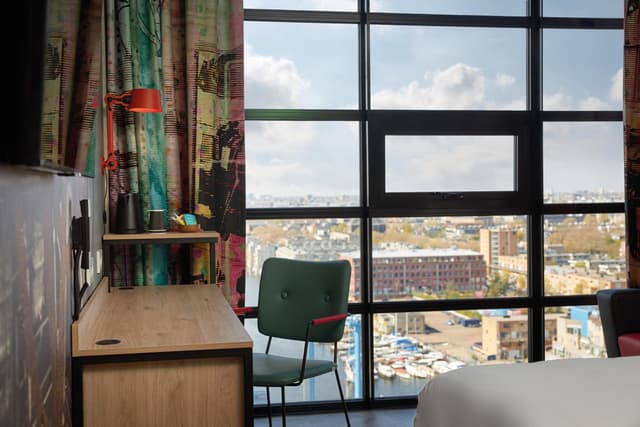 City Double Panorama Room · photo 2