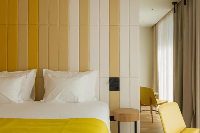 Deluxe Double Room with City View · photo 4