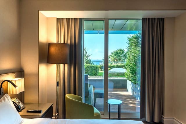 Premium Room with Balcony and Garden View · foto 2