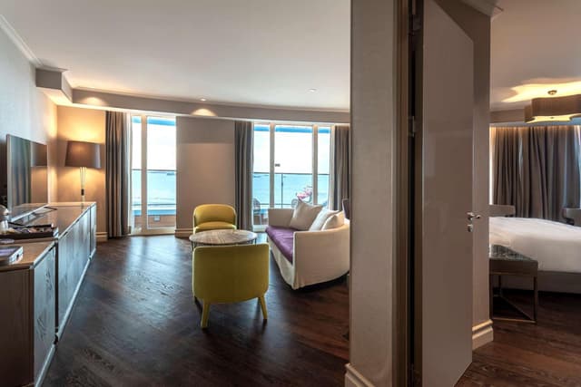 Suite with Balcony and Sea View · photo 5