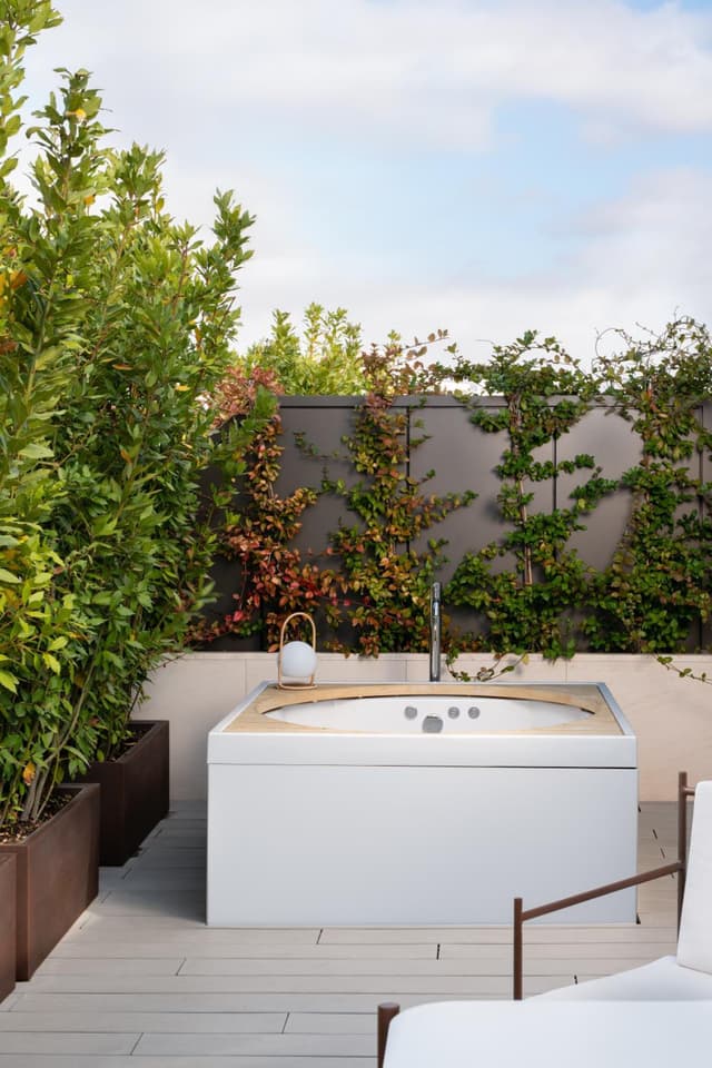 Habitación de la Colección Premium con Terraza y Bañera de Hidromasaje · foto 3