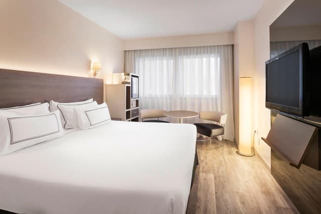Double Room · photo 1