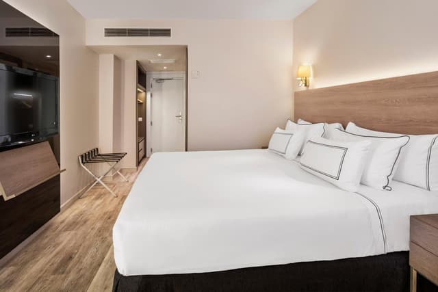 Double Room · photo 3