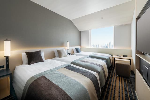 Standard Triple Room (12th-23rd Floor) - Non-Smoking · photo 1