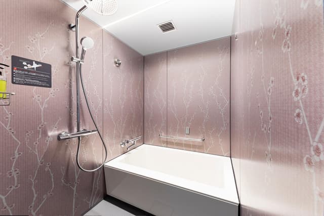 Double Room (24th-29th Floor) - Non-Smoking · photo 5