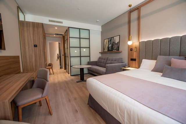 Double or Twin Room · photo 1