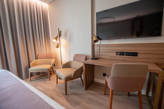 Double or Twin Room · photo 7