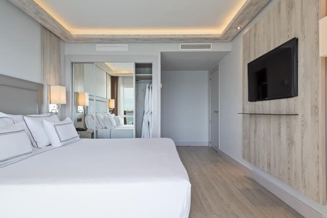 Suite Junior Ejecutiva con Vista al Mar · foto 7