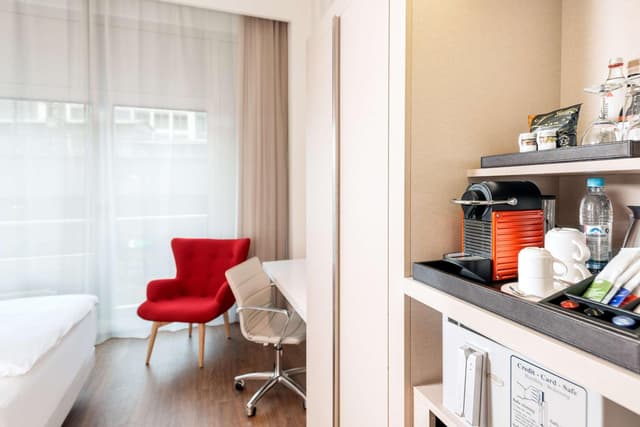 Superior Double or Twin Room · photo 5