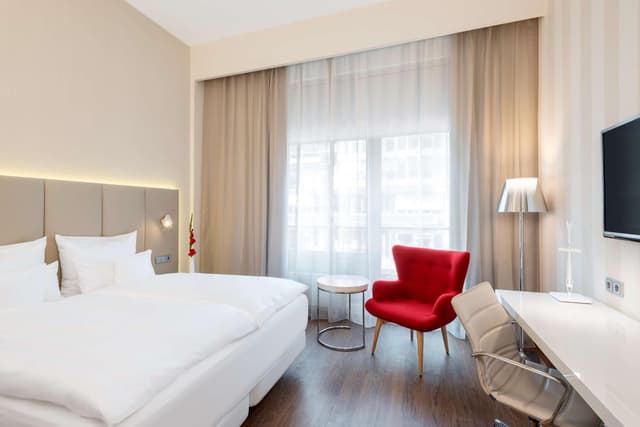 Superior Double or Twin Room · photo 7