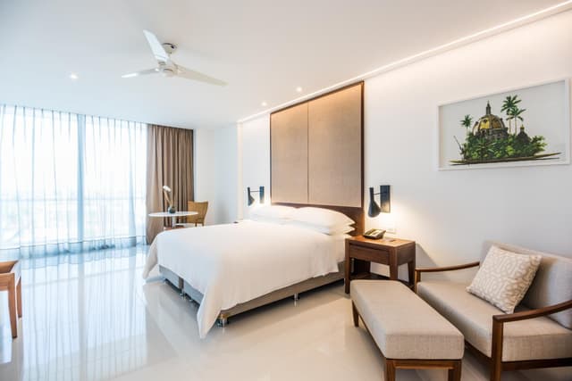 Preferred Club Junior Suite Tropical View King Bed · photo 1