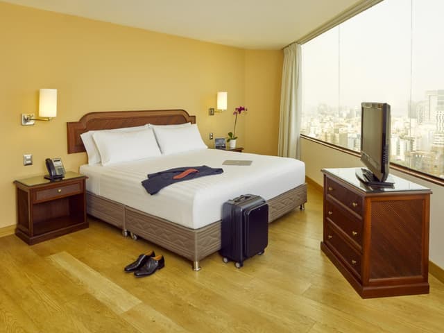 Superior King Room · photo 7