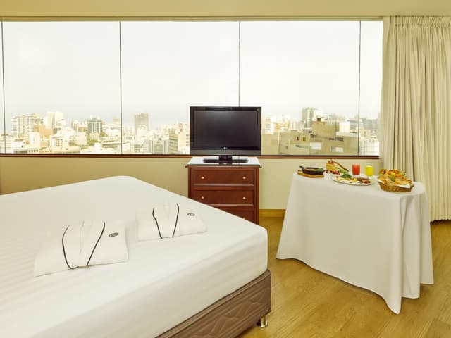 Superior King Room · photo 2