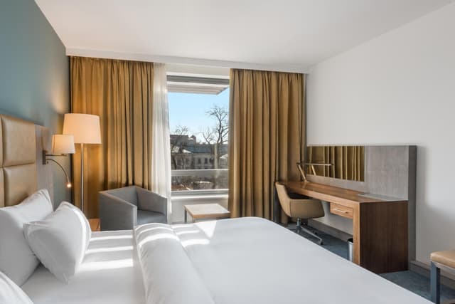 Superior Room with Old Town View · photo 2