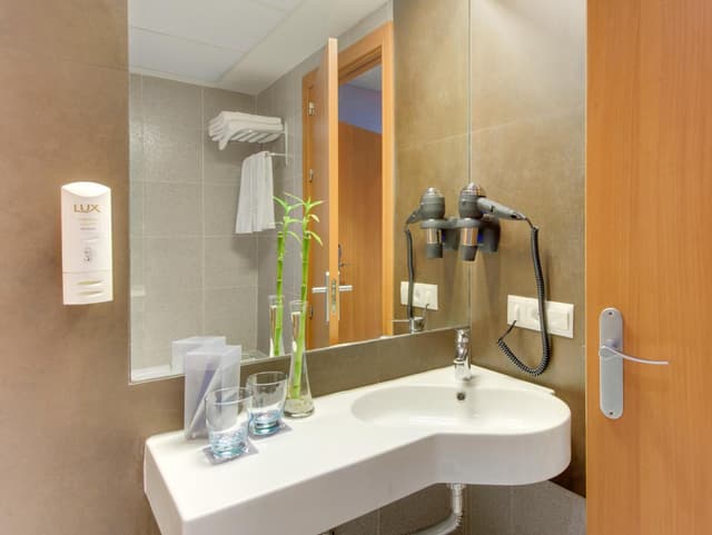 Double Room · photo 4