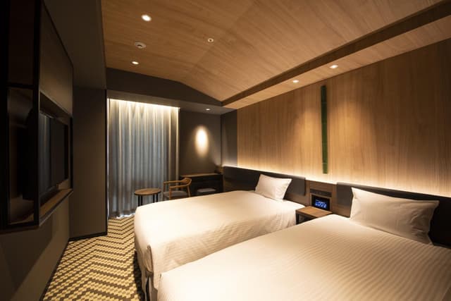 Twin Room - Non-Smoking · photo 3