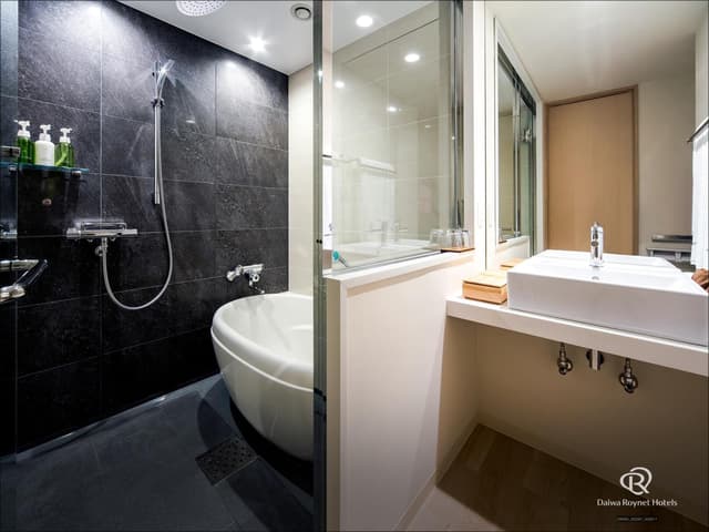 Superior Twin Room - Non-Smoking · photo 3