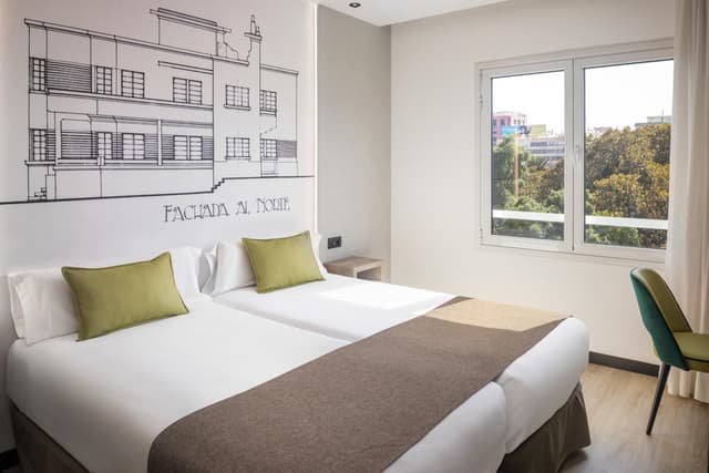 Double or Twin Room · photo 4